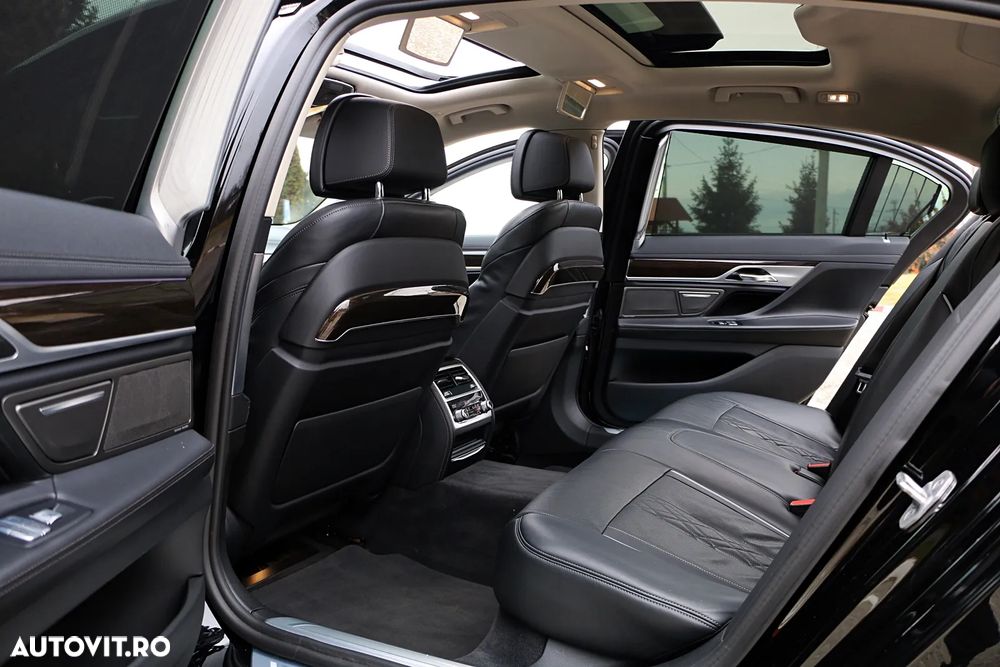 BMW Seria 7 740Li xDrive - 16