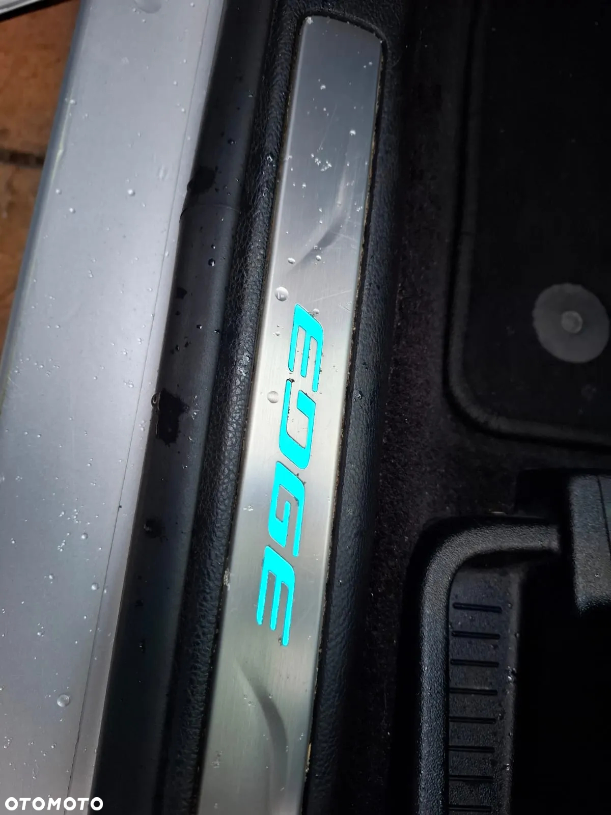 Ford Edge - 23