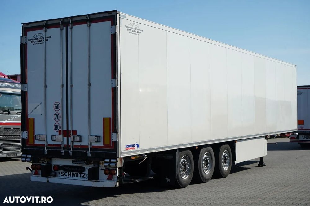 Schmitz Cargobull / REFRIGERAT / THERMO KING SLX 300 / CU CÂRLIG / AXĂ DE RIDICARE / COȘ PENTRU PALEȚI - 6