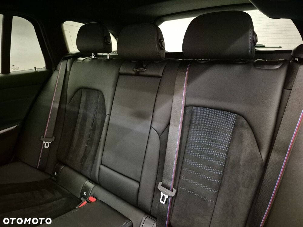 BMW Seria 3 M340i xDrive mHEV sport - 18