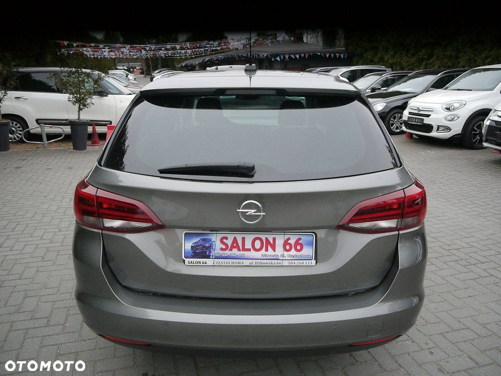 Opel Astra 1.2 T Elegance S&S - 12