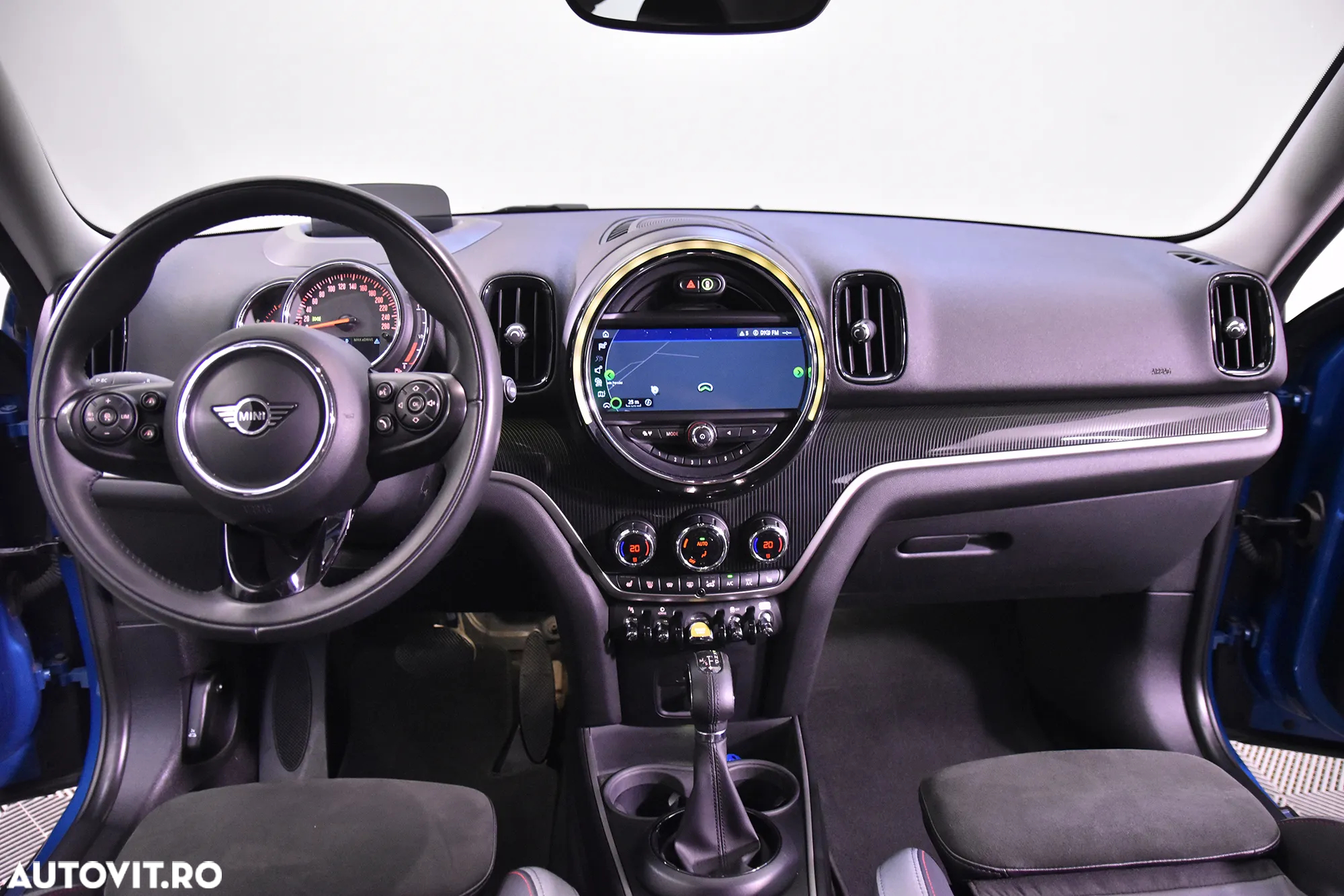 Mini Countryman Cooper S E ALL4 AT - 9