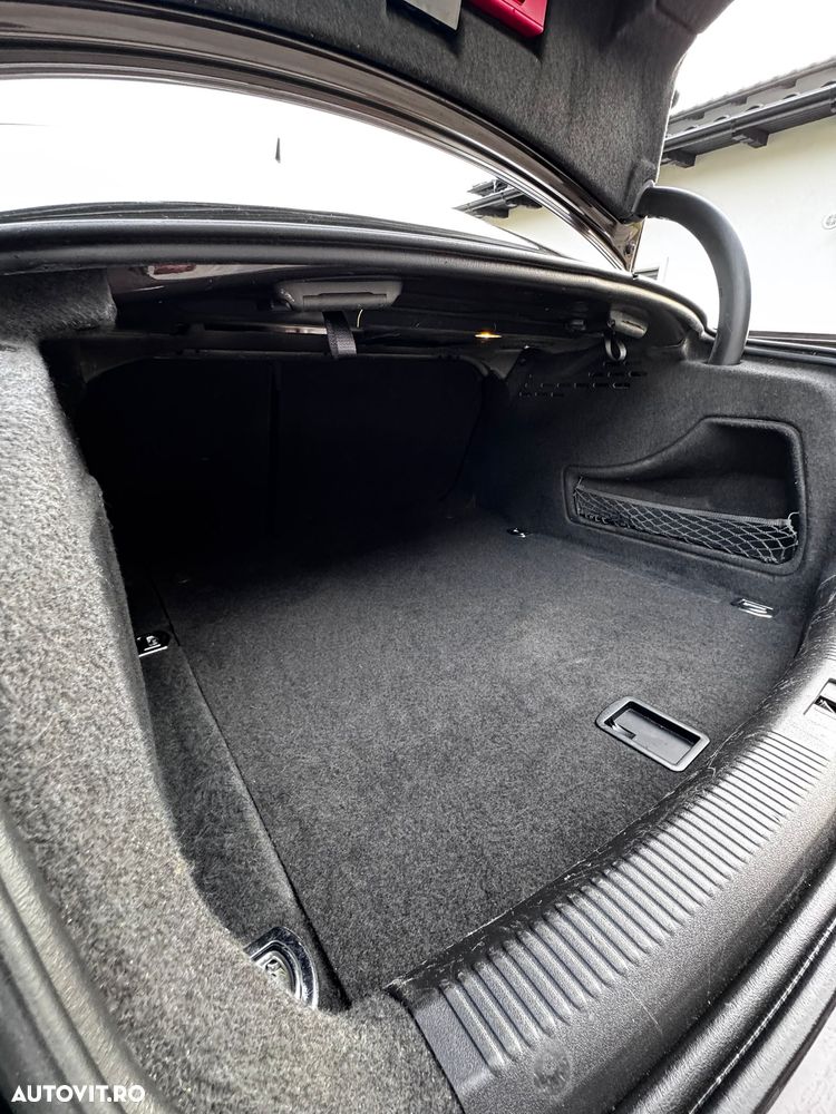 Audi A4 2.0 TDI DPF quattro S tronic Attraction - 11