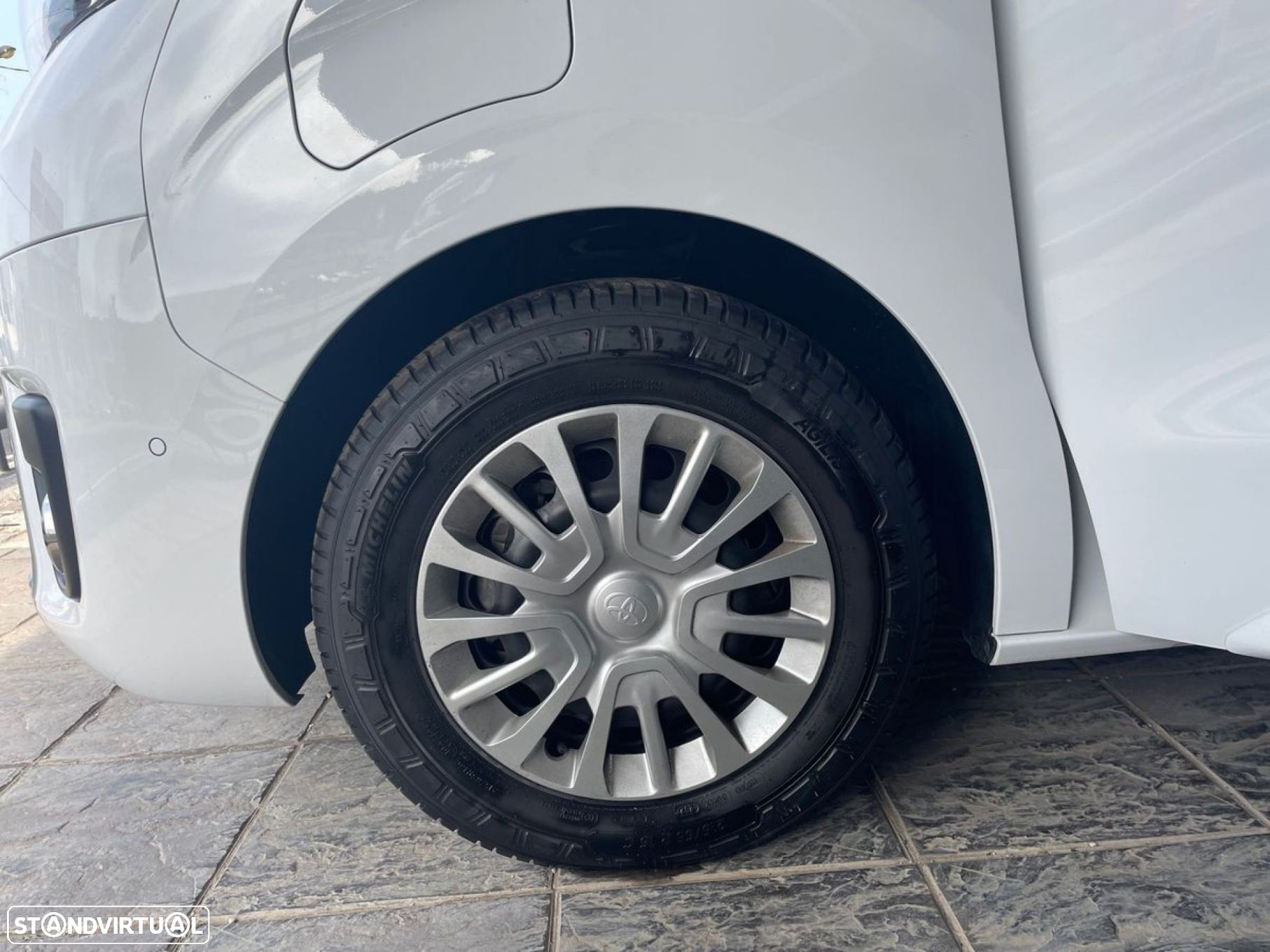Toyota Proace - 13
