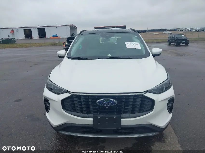 Ford Escape 2.0 EcoBoost AWD Titanium - 2