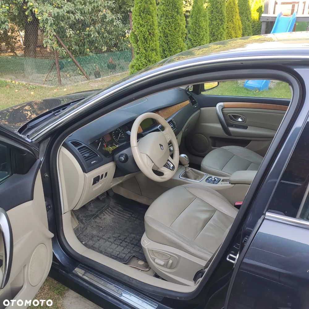 Renault Laguna - 9