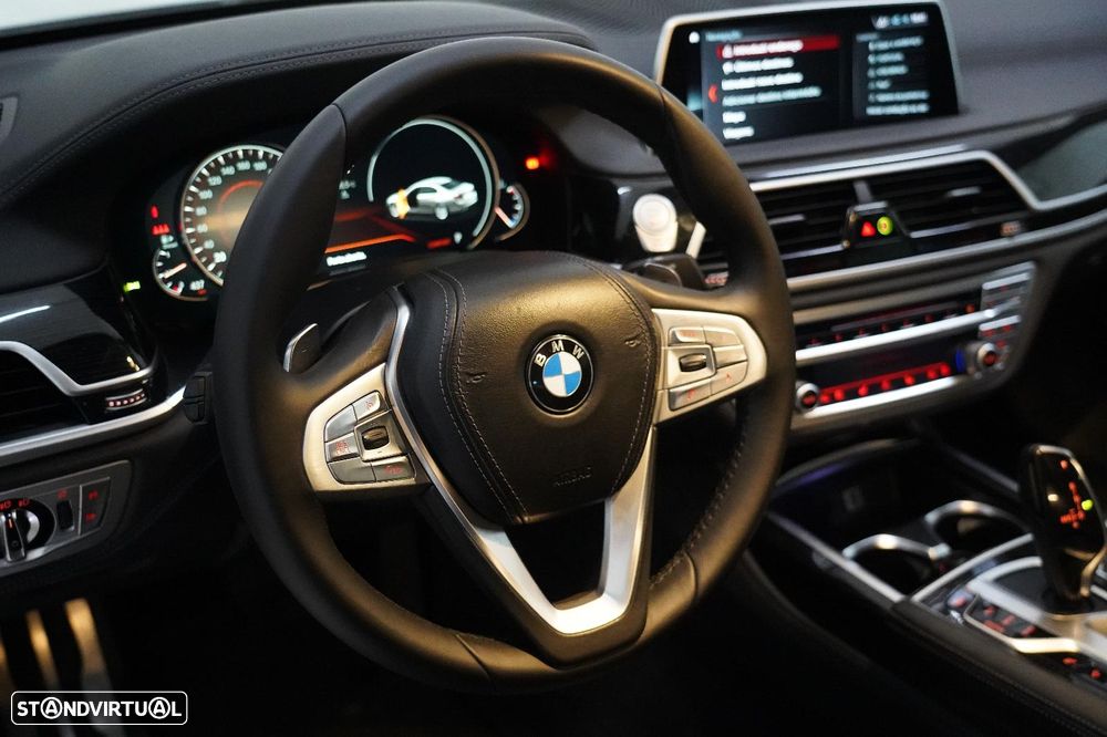 BMW 730 d Pack M - 13