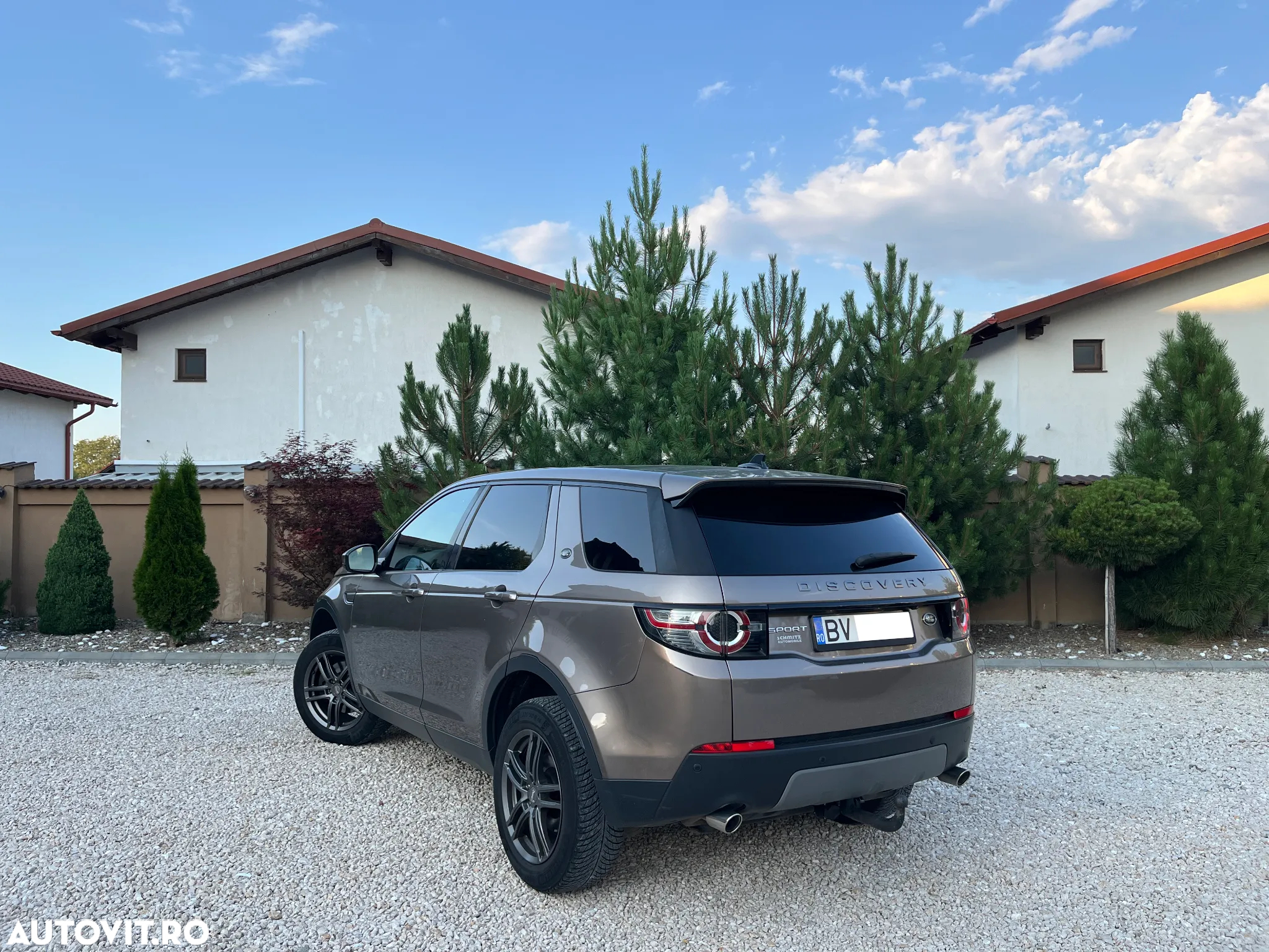 Land Rover Discovery Sport 2.0 l TD4 HSE Aut. - 4