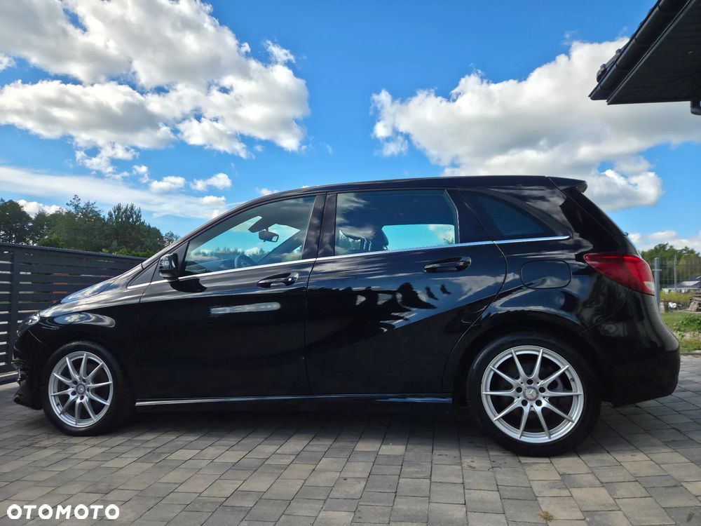Mercedes-Benz Klasa B 180 BlueEFFICIENCY Edition Style - 6