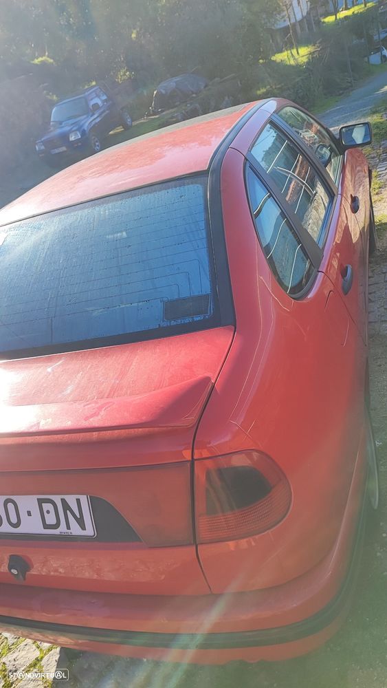 SEAT Cordoba 1.4 GLX - 4