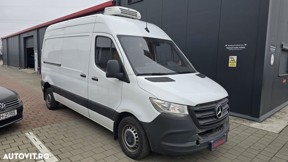 Mercedes-Benz Sprinter - 3