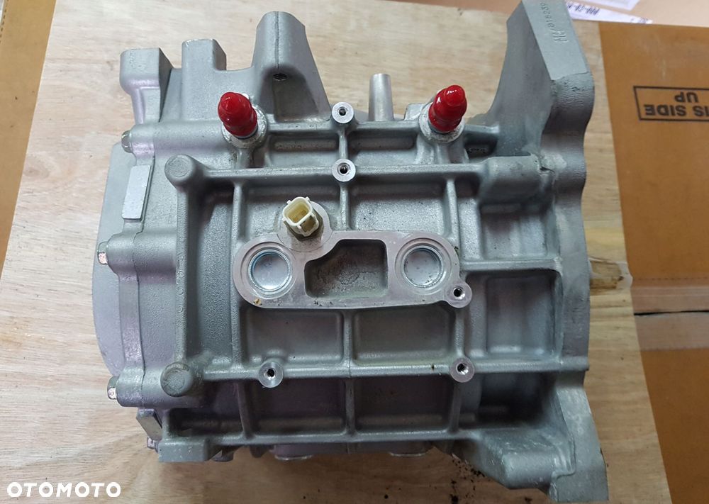 mazda mx30 mx-30 silnik elektryczny moduł mh01-30-410d em3510-01d - 1