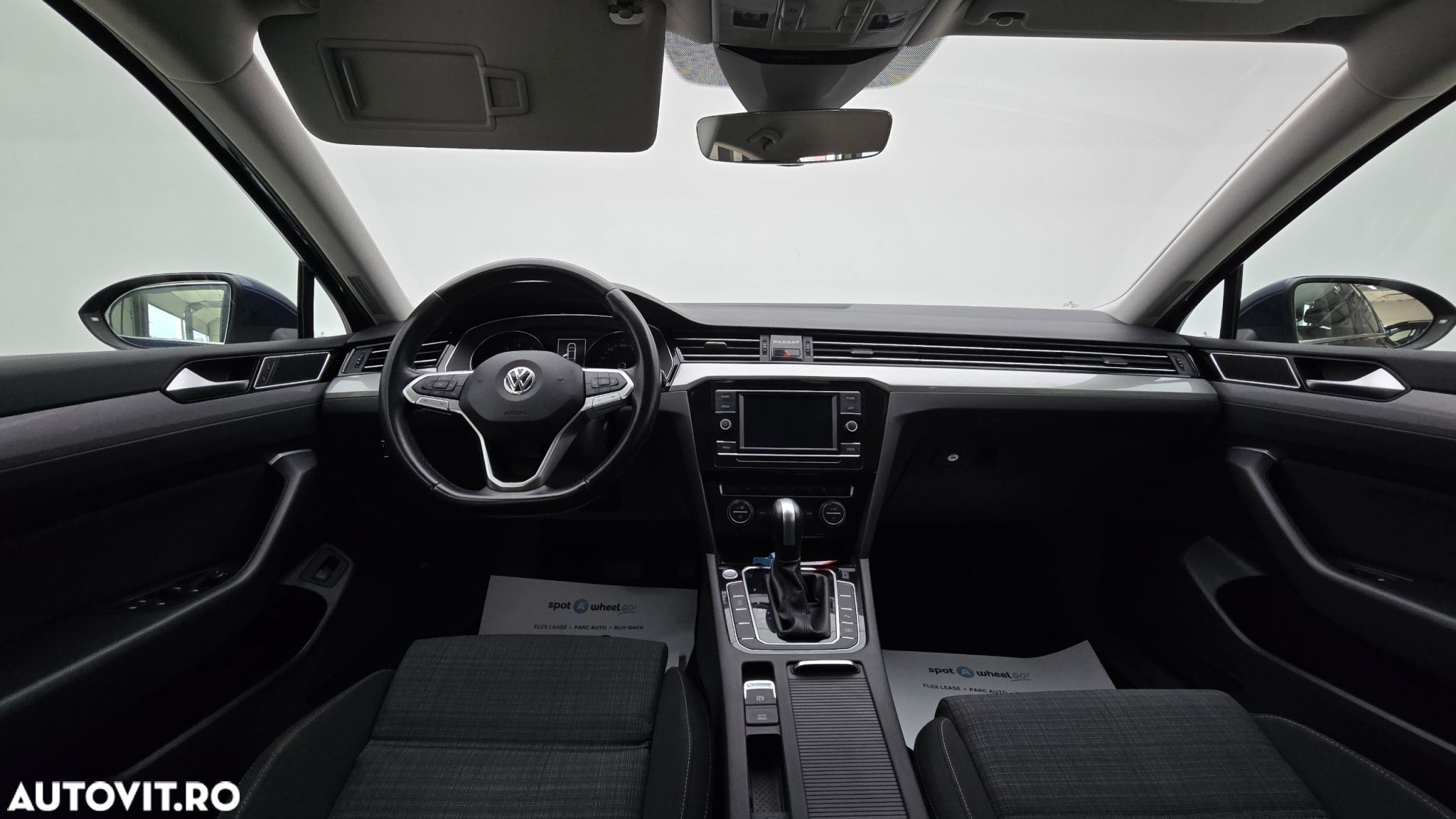 Volkswagen Passat 1.5 TSI ACT DSG Comfortline - 14