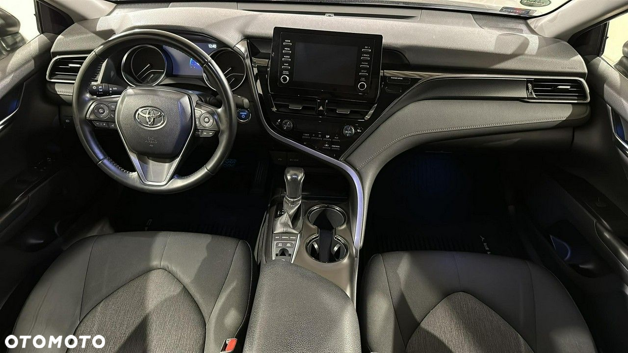 Toyota Camry - 15