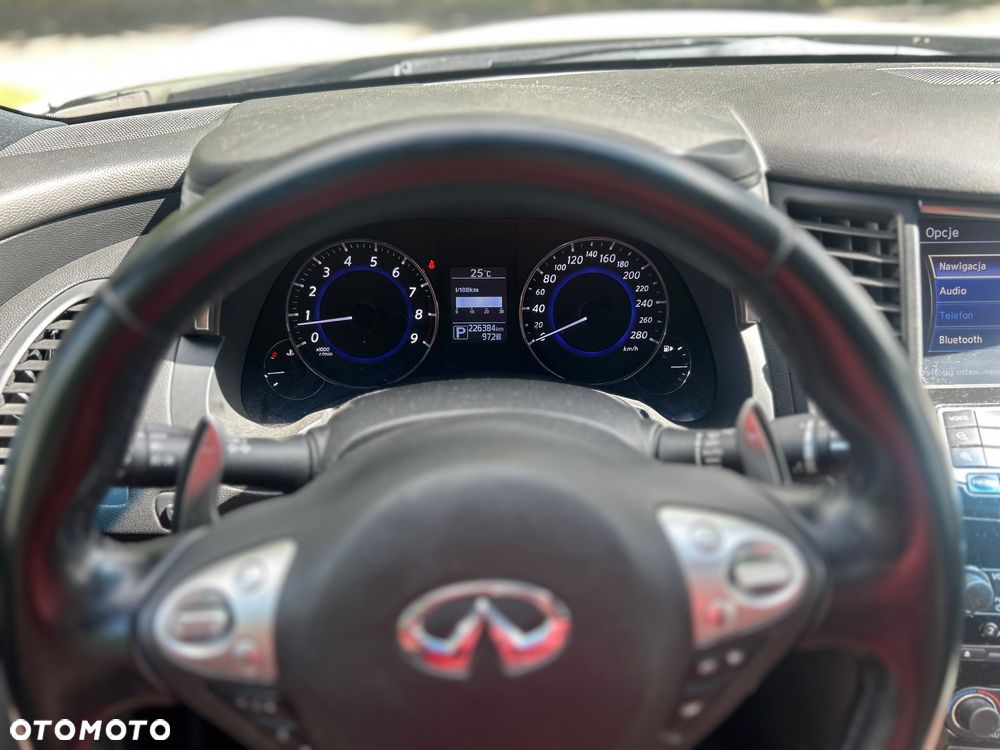 Infiniti Q70 3.7 S Premium - 14