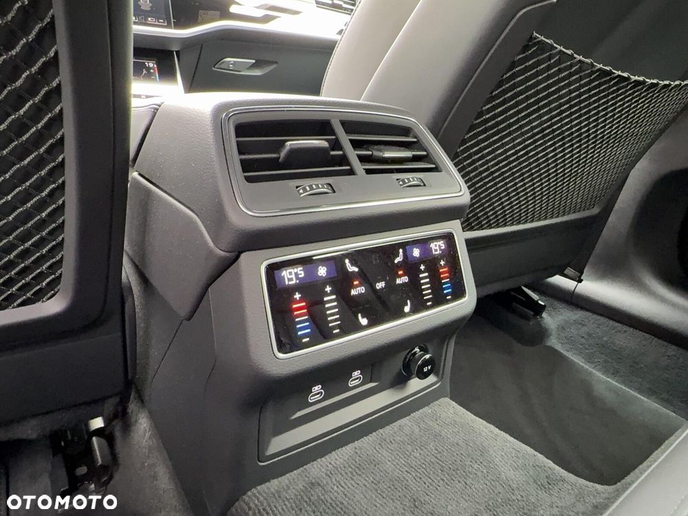 Audi RS6 Avant TFSI mHEV Quattro Tiptronic - 38