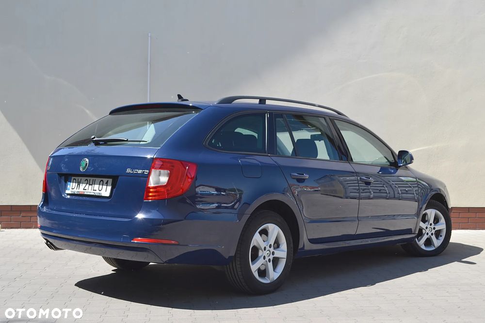 Skoda Superb 2.0 TDI Comfort - 11