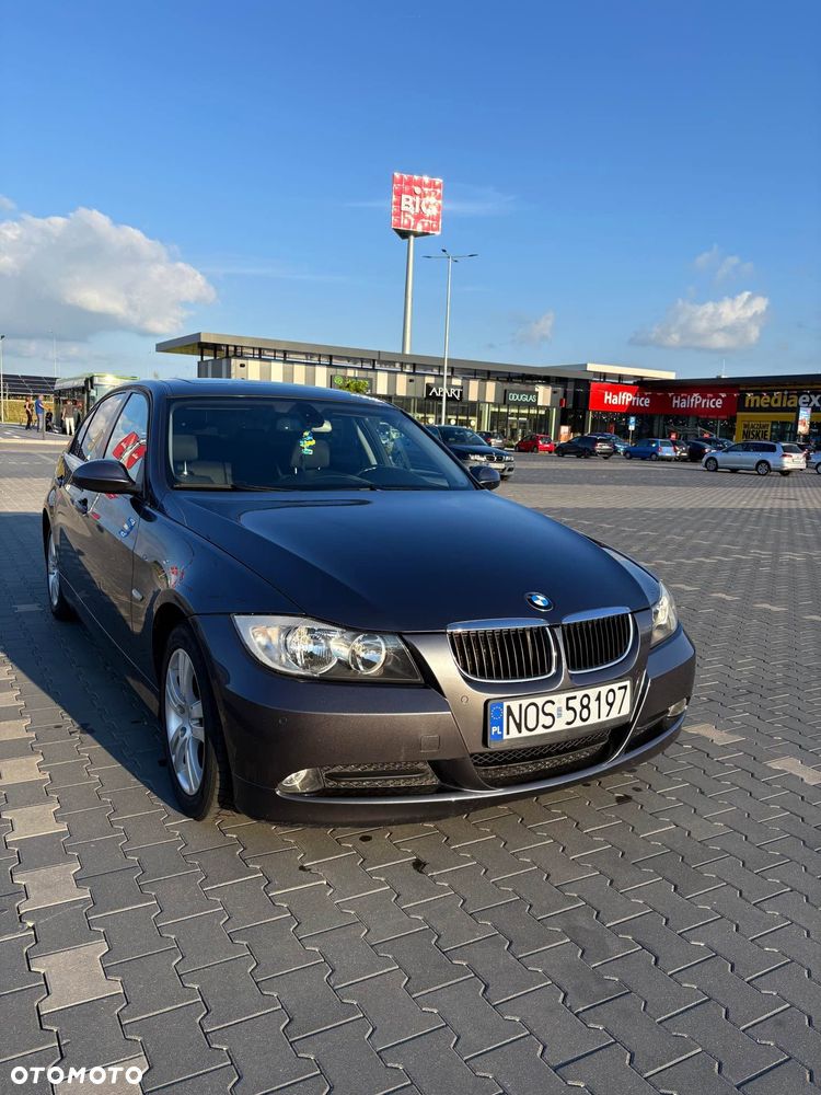 BMW Seria 3 - 1