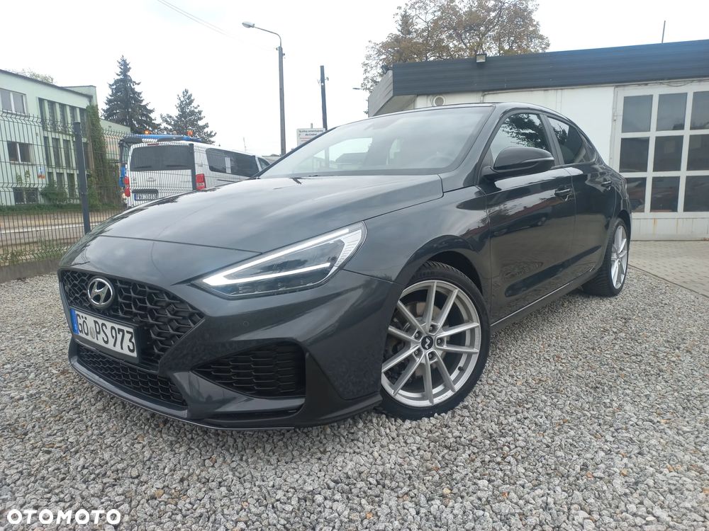 Hyundai i30 1.5 T-GDI 48V-Hybrid N-Line - 2