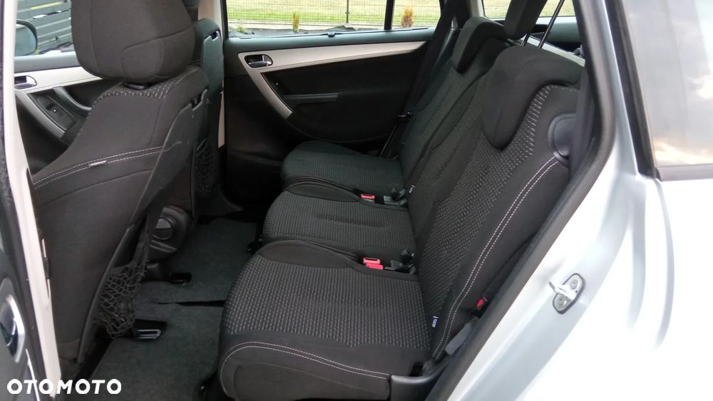 Citroën C4 Grand Picasso - 16