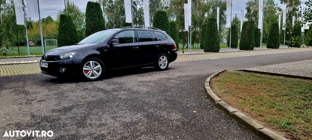 Volkswagen Golf 2.0 TDI DPF DSG MATCH - 17