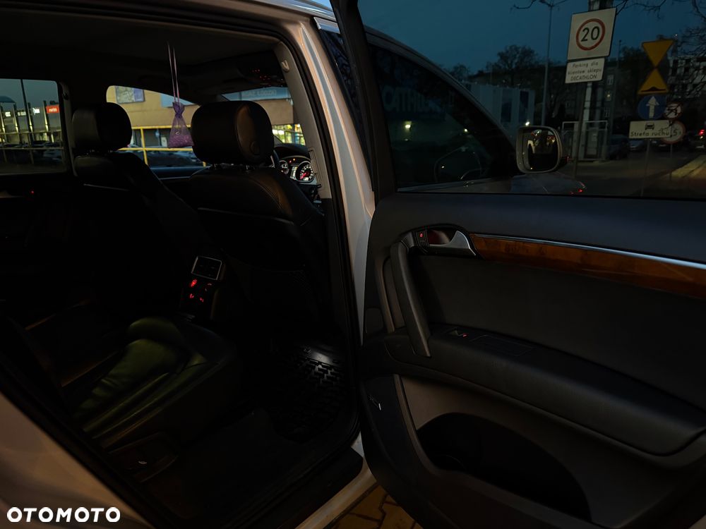 Audi Q7 - 33
