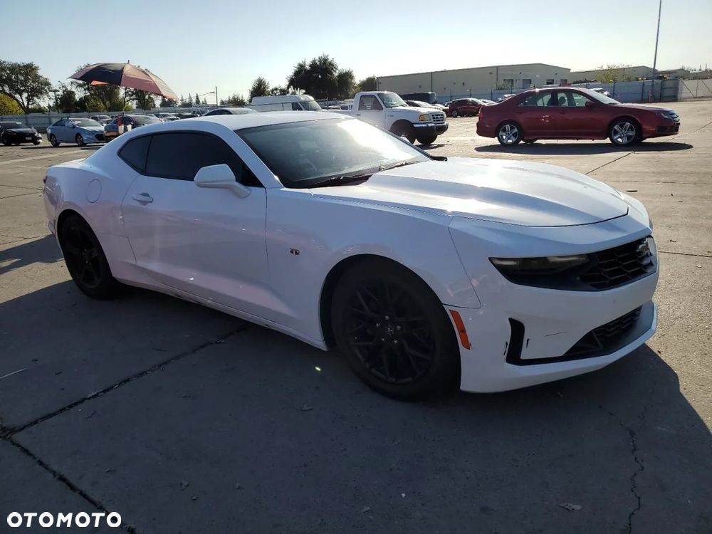 Chevrolet Camaro - 2