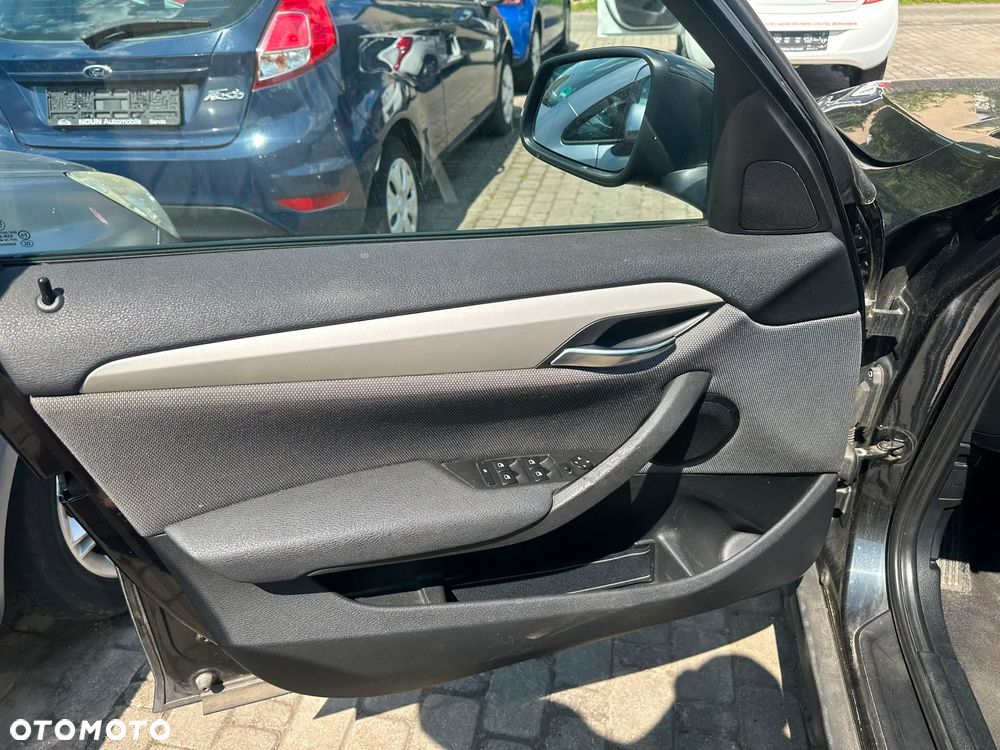 BMW X1 sDrive20d Sport Line - 21