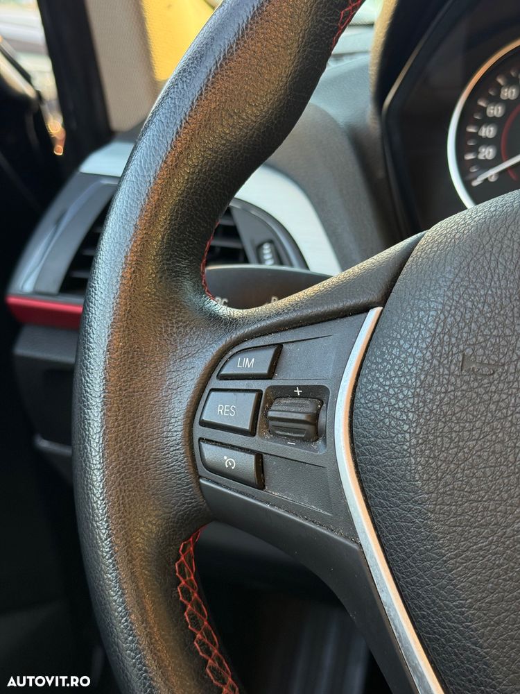 BMW Seria 1 116i - 12