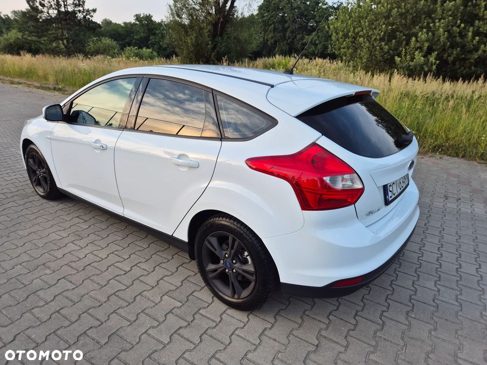 Ford Focus 1.0 EcoBoost Start-Stopp-System Ambiente - 15