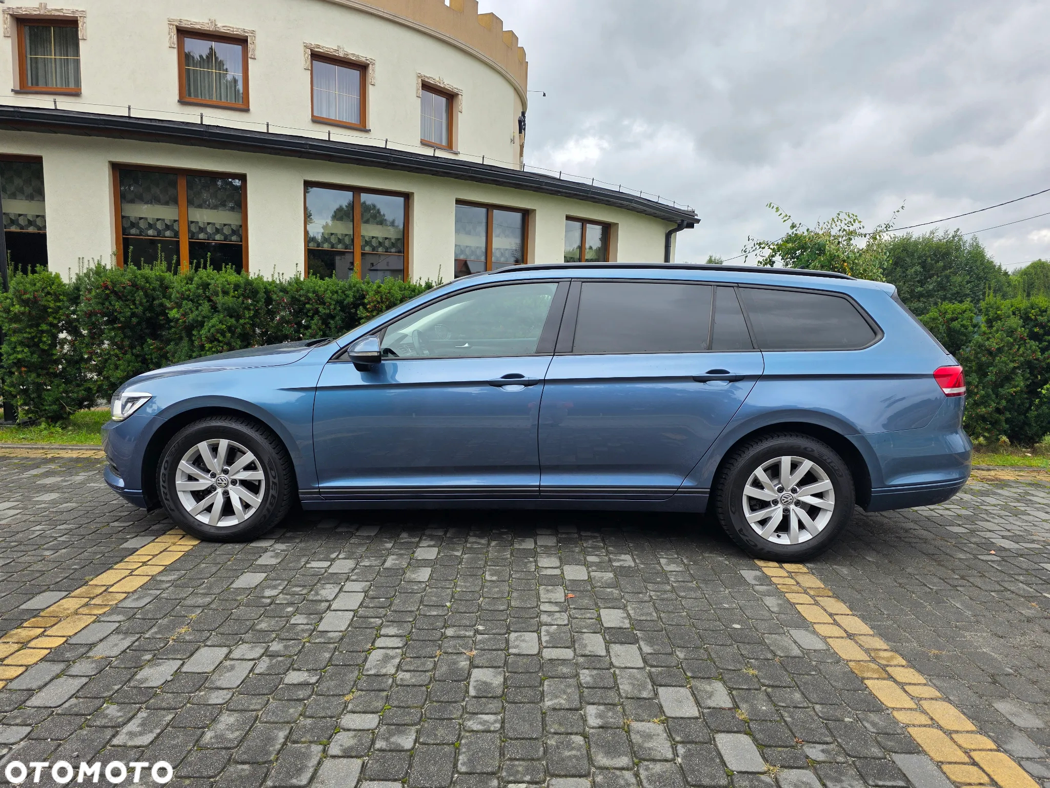 Volkswagen Passat 2.0 TDI BMT Trendline - 3