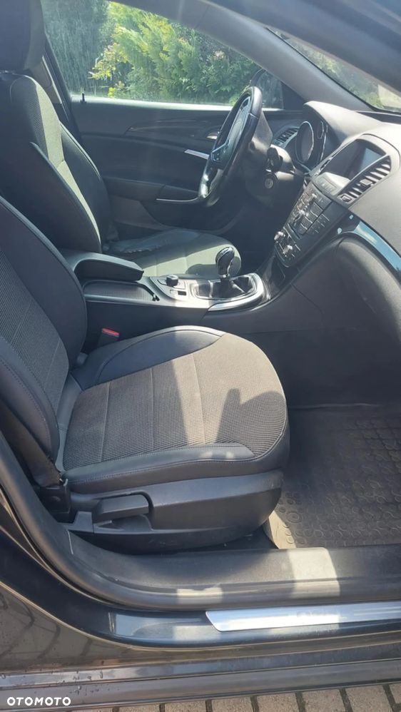 Opel Insignia - 14