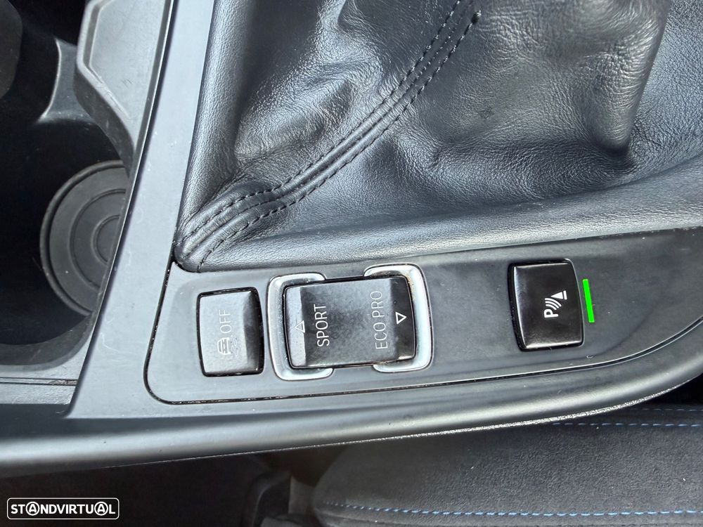 BMW 118 d Pack M - 48