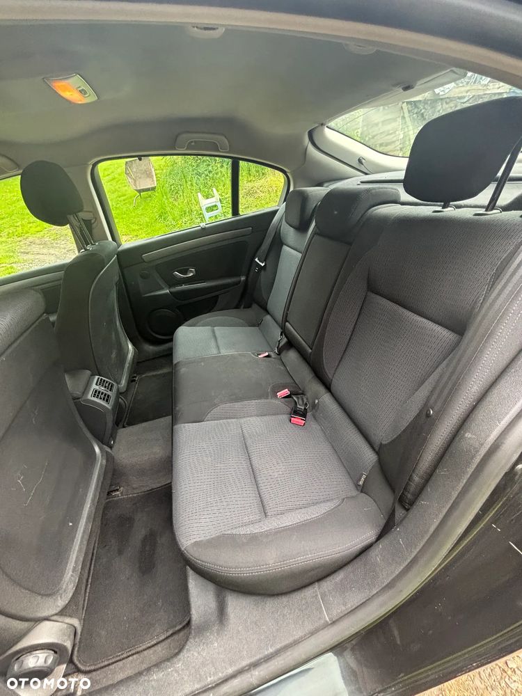 Renault Laguna 2.0 Authentique - 17