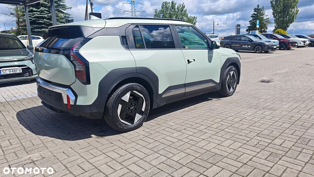 Kia EV3 81.4kWh Earth - 6
