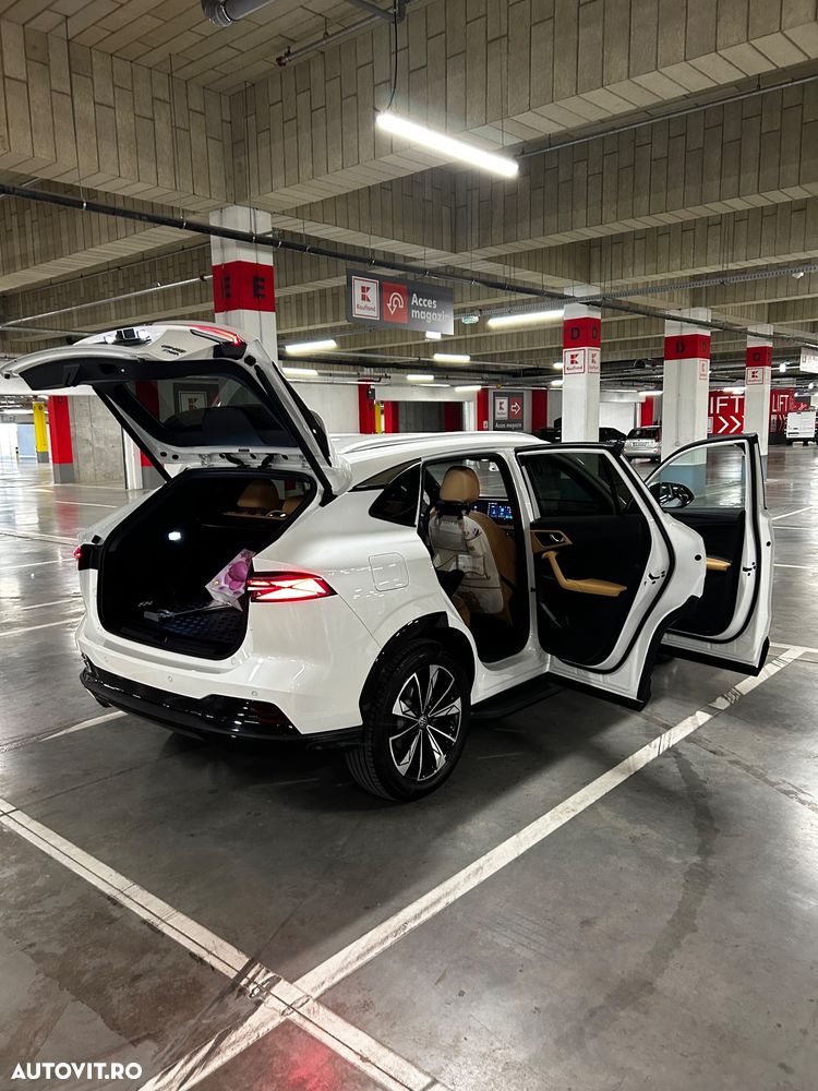 MG EHS 1.5 T-GDi AT PHEV Exclusive - 34