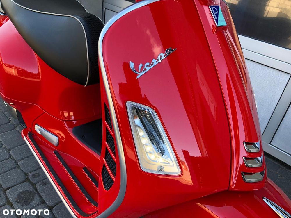 Vespa GTS - 8