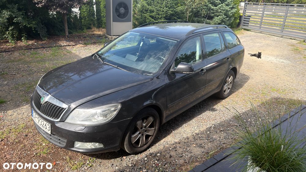 Skoda Octavia 2.0 TDI DPF Ambiente - 4