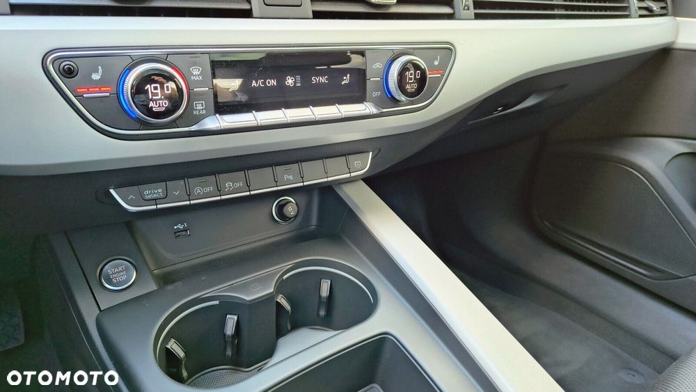 Audi A4 Avant - 30