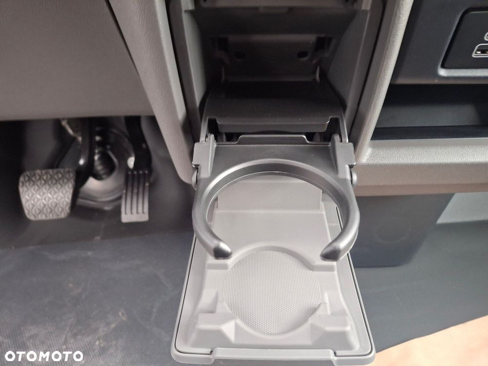 Volkswagen Transporter Furgon 2.0 TDI 150 KM automat - 24