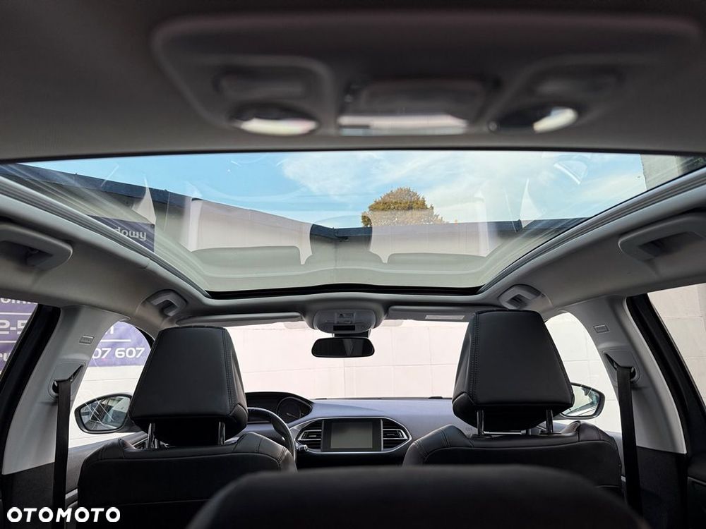 Peugeot 308 - 16