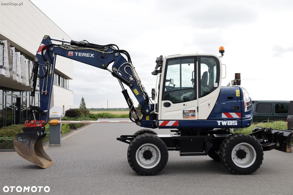 Terex Schaeff TW85 - 11
