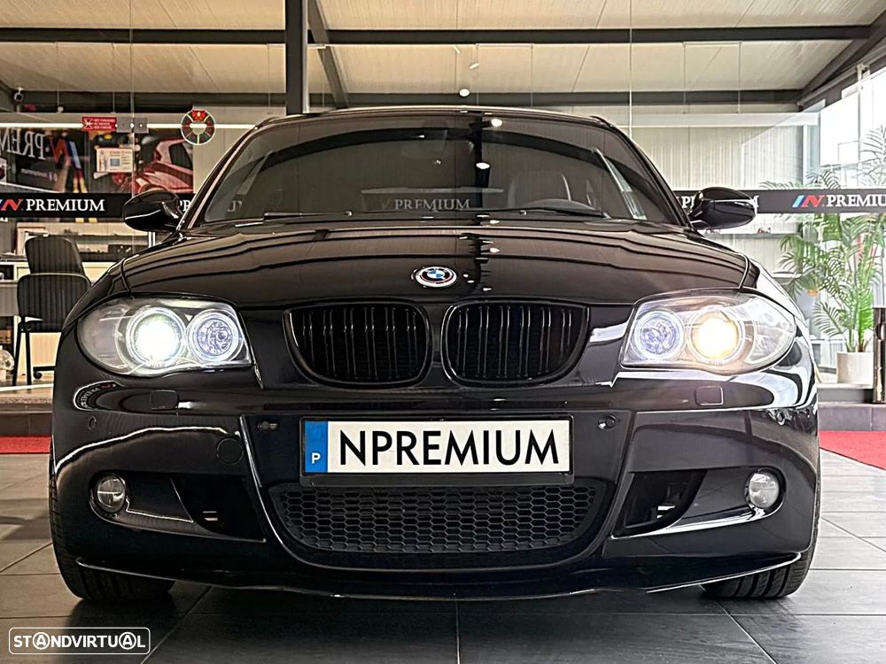 BMW 118 d Pack M - 12