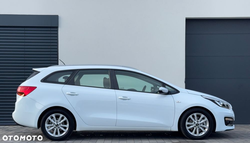 Kia Ceed 1.6 GDI Edition 7 - 3