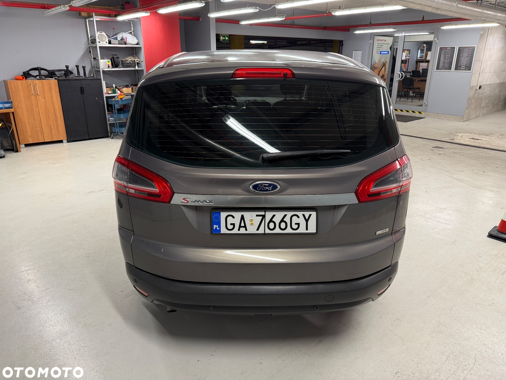 Ford S-Max 1.6 T Trend - 4