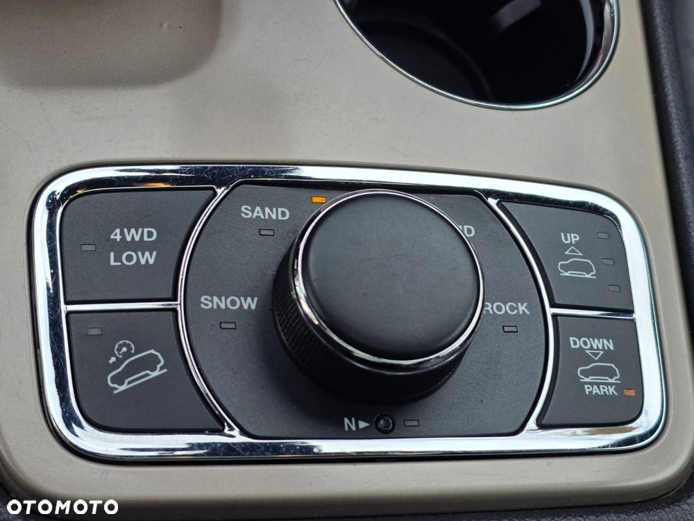 Jeep Grand Cherokee 3.0 CRD Overland Summit Platinum - 15