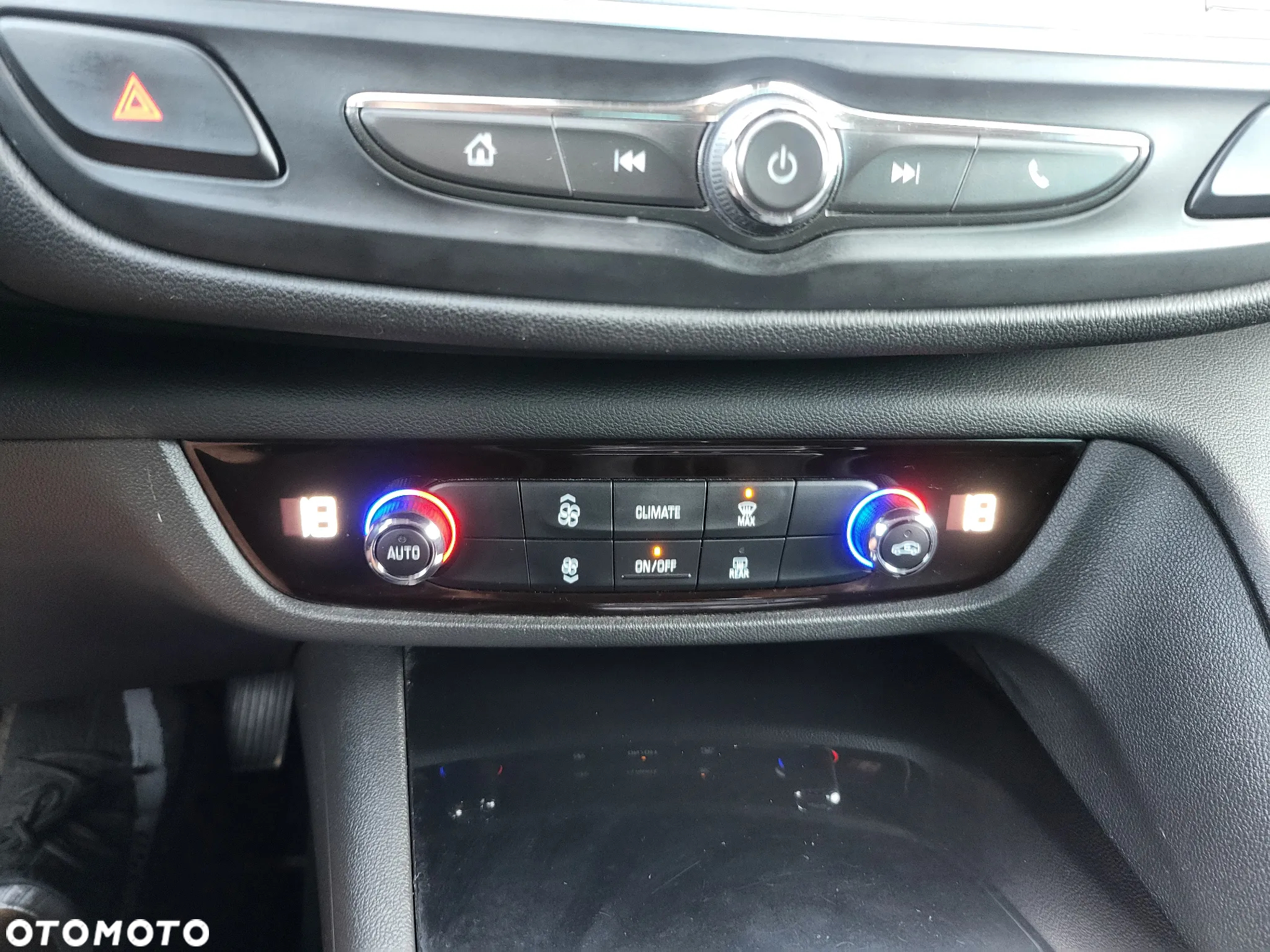 Opel Insignia 1.5 T Innovation S&S - 21