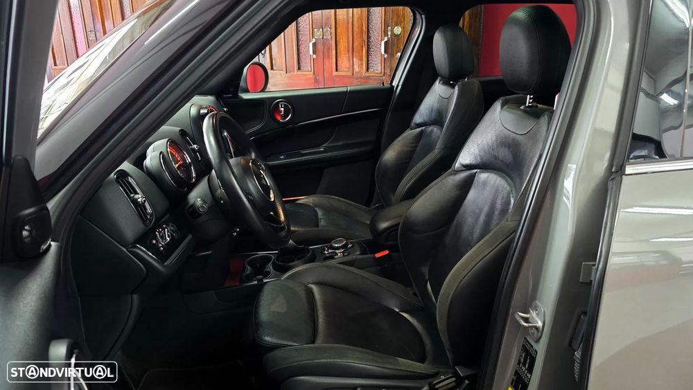 MINI Countryman Cooper SE ALL4 Auto - 55