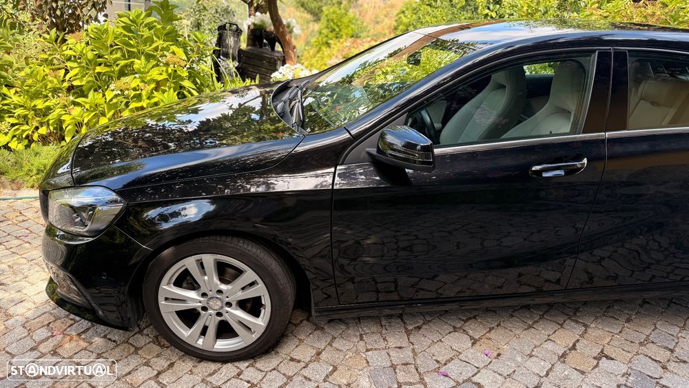 Mercedes-Benz A 180 d Urban - 11