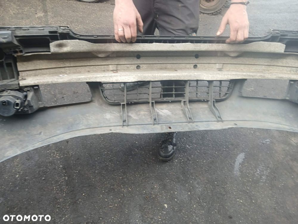 AUDI A6 C5 zderzak przedni - 5